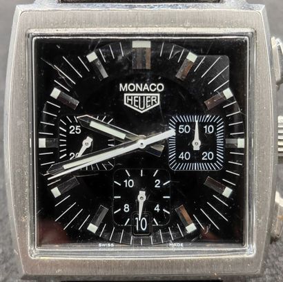 null 
TAG HEUER. Monaco model. Ref. 2111.




Square steel wristwatch, black dial...