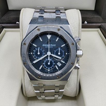 null 
AUDEMARS-PIGUET. Modèle Royal Oak dite Kasparov. Série E (1998-2004)-14256,...