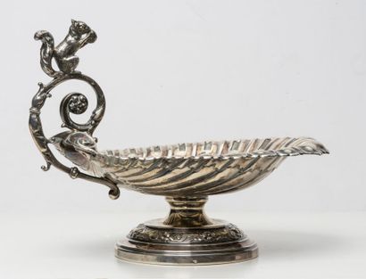 Silver shell cup with handles on pedestal,...