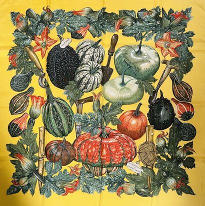 null HERMES Paris

Square in printed silk twill titled "Citrouilles et coloquintes",...