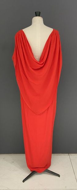 null PIERRE CARDIN Boutique

Strapless long dress in red silk chiffon with lining,...