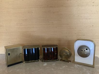 null Lot of five alarm clocks, three brand including Jaz, Uti and a Lancel.