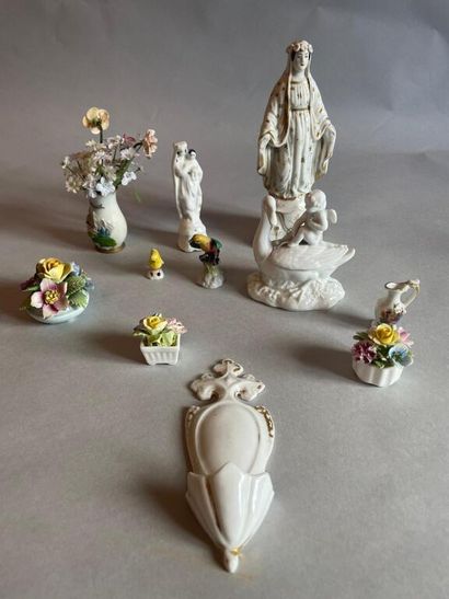 null Important lot of seven polychrome porcelain subjects 

Some signed under the...