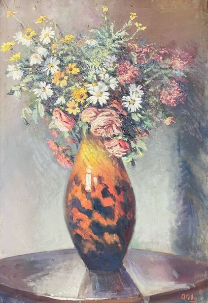 null Albert GILLIO (1892-1964)

Nature morte au bouquet de fleurs.

Huile sur toile.

Signée...