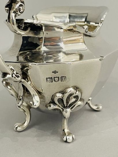 null 
ENGLAND, LONDON




Silver (925) tea-coffee set including a teapot, a coffee...