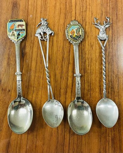 [ARGENTINA]

Set of 4 collector's spoons...
