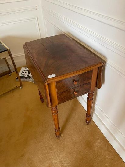 Natural wood and mahogany veneer table with...