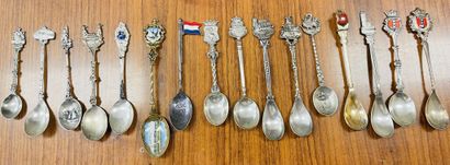 [NETHERLANDS]

16 collection spoons in m...