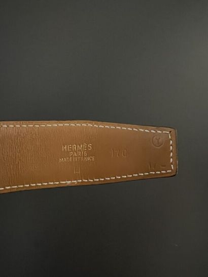 null HERMES PARIS.
Reversible belt in fawn leather and black crocodile (Mississippiensis...