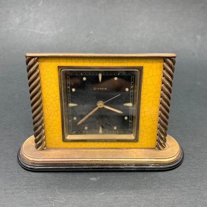 null TIME LOT comprising:
- desk clock with alarm function from CYMA, movement perhaps...