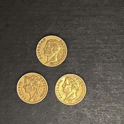 null [France]. 3 pièces en or 900‰ : 
- 20 FRANCS Napoléon tête nue, calendrier grégorien,...