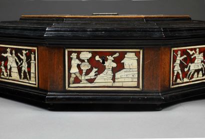 null Important box with cut sides decorated with hunting scenes in red tinted tortoise...