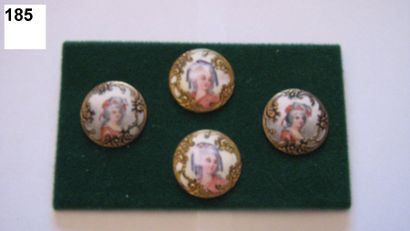 null 2 paires de boutons en émail sur cuivre représentant des têtes de femmes. 19ème....