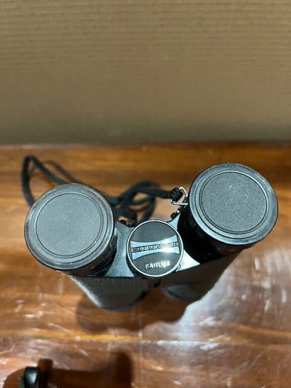 null Set of four binoculars: 
- LOTUS Triple tested coated optics 20 x 50 Field 3°...