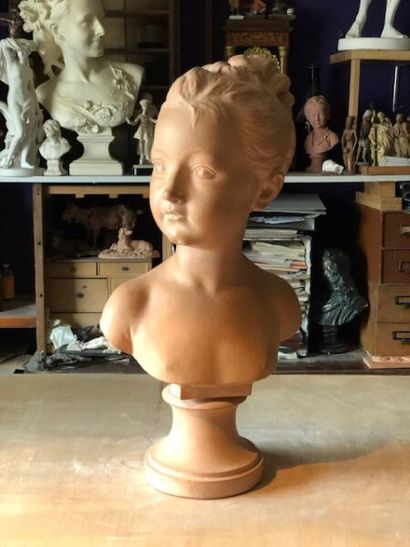 null After Jean-Antoine HOUDON ?
Portrait of the bust of Louise Brongniard. 
Plaster...