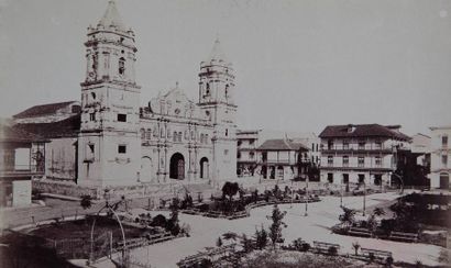 [PANAMA] Cathédrale de Panama, Panama, vers 1870. Épreuve d?époque sur papier albuminé...