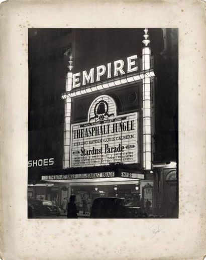 EMPIRE CINEMA, LONDRES, 1951 Epreuve argentique...