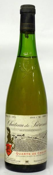 Vallée de la Loire 1 Bouteille QUARTS DE CHAUME 1976 CHÂTEAU DE SURONDE LAFFOURCADE...