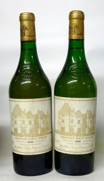 VINS BLANCS DE BORDEAUX 2 Bouteilles CHÂTEAU HAUT BRION PESSAC LÉOGNAN BLANC 1990...