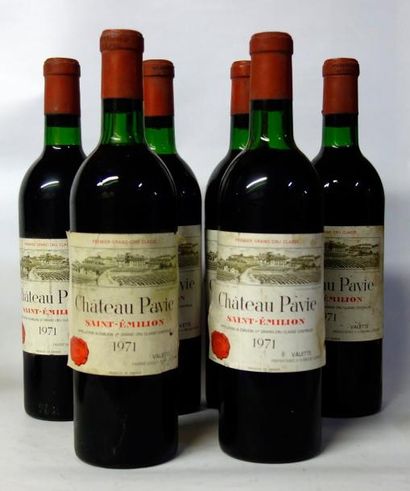 VINS ROUGES DE BORDEAUX 6 Bouteilles CHÂTEAU PAVIE GRAND CRU CLASSÉ St. ÉMILION 1971...