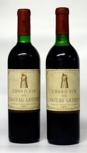 VINS ROUGES DE BORDEAUX 2 Bouteilles CHÂTEAU LATOUR 1er GRAND CRU CLASSÉ PAUILLAC...