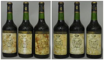 null 6 Bouteilles CHÂTEAU GRUAUD-LAROSE 1970 Étiquettes tachées; niveaux à 3,5 cm....