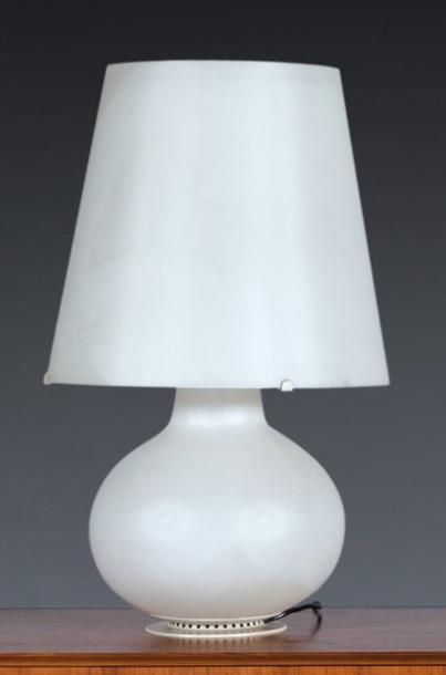 MAX INGRAND (1908-1969) / FONTANA ARTE Lampe grande taille modèle " 1853 " à triple...
