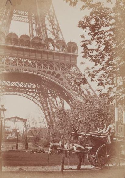 GABRIEL LOPPÉ (1825-1913) La tour Eiffel et l'Exposition Universelle de Paris, 1889....