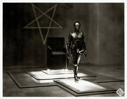 null METROPOLIS Brigitte Helm dans le film de Fritz Lang (1927). Épreuve argentique...