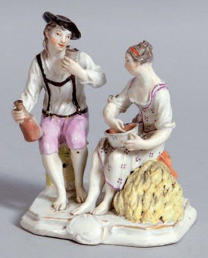 LUDWISBOURG Groupe en porcelaine à décor polychrome représentant un couple de paysans,...