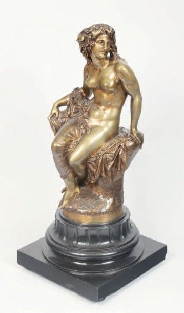 Jean-Baptiste CLESSINGER, (1814-1883) Bacchante. Épreuve en bronze à patine naturelle...