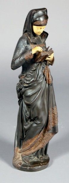 Albert-Ernest CARRIER-BELLEUSE (1824-1887) La liseuse. Bronze chryséléphantine portant:...