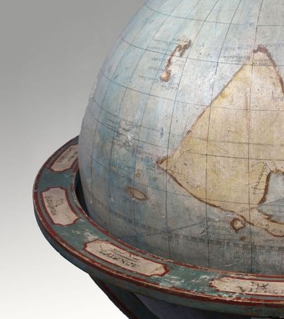 null GLOBE TERRESTRE. Entre 1741 et 1746, H. tot. 125 cm. Diam. 63 cm environ. 
(Socle...