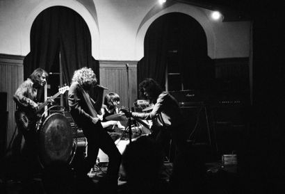 null LED ZEPPELIN Concert au Bluesville '69, à Welwyn Garden City, le 8 avril 1969....