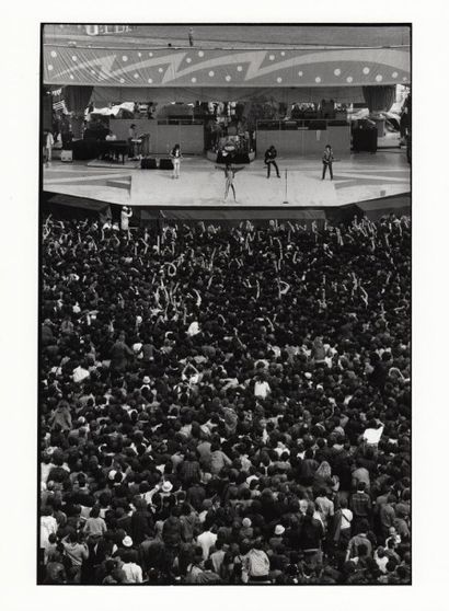 null THE ROLLING STONES Concert à l'hippodrome d'Auteuil (juin 1982). Épreuve argentique...
