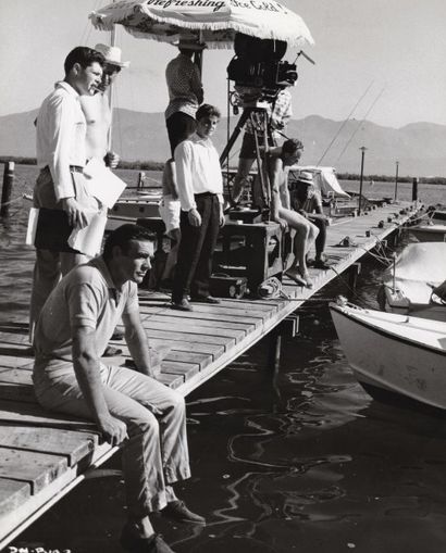 null JAMES BOND 007 CONTRE DR. NO / DR. NO Sean Connery sur le tournage du film de...