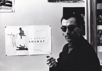  LE PETIT SOLDAT Jean-Luc Godard pour son film (1963). Épreuve argentique d'époque...