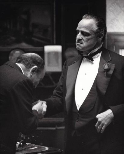 null LE PARRAIN / THE GODFATHER Marlon Brando et Salvatore Corsitto dans le film...