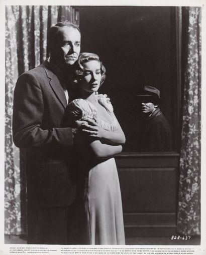 LE FAUX COUPABLE / THE WRONG MAN Henry Fonda et Vera Miles pour le film d’Alfred...