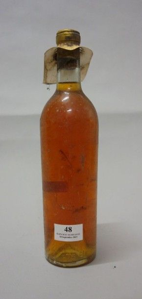 null 1 Bouteille CHÂTEAU GILETTE - Sauternes 1950 Sans étiquette, millésime sur le...