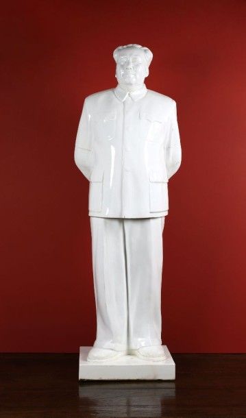 null Rare et exceptionnelle statue en porcelaine blanche en deux éléments: " Mao...