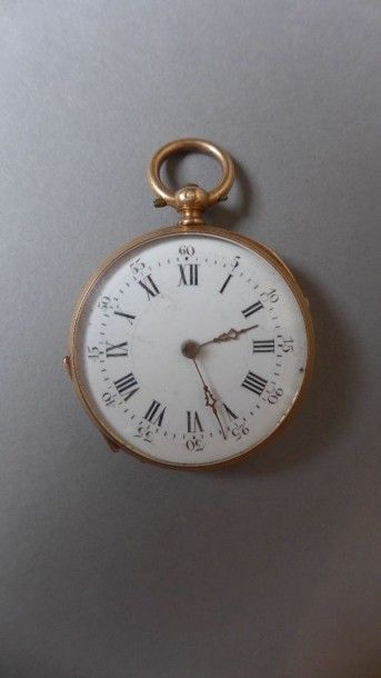 Une montre de poche en or pesant 24 g.