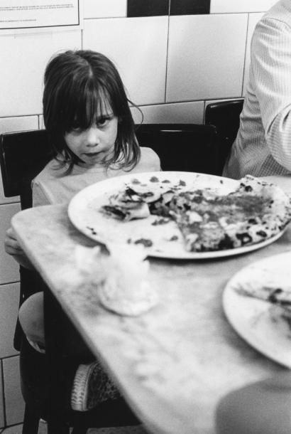 Stéphanie FRAISSE, née en 1969 L'Antica Pizzeria DA MICHELE, Via Cesare Sersale,...