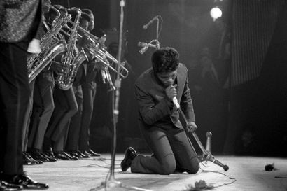 null JAMES BROWN

Concert à l'Olympia, à Paris, le 14 mars 1966.

Épreuve argentique...