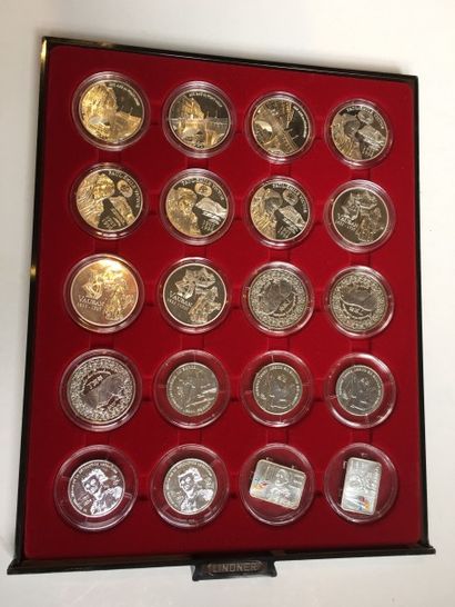 null Ensemble de pièces commémoratives en argent de 2007 comprenant :

-4 x 1,5 €...