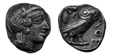 null Tétradrachme (c. 450 -c. 407) Tête d'Athéna casquée à l'oeil de f. R./ Chouette,...