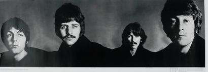 Richard AVEDON (1923-2004) Les Beatles the banner 1968 Affiche originale en noir,...