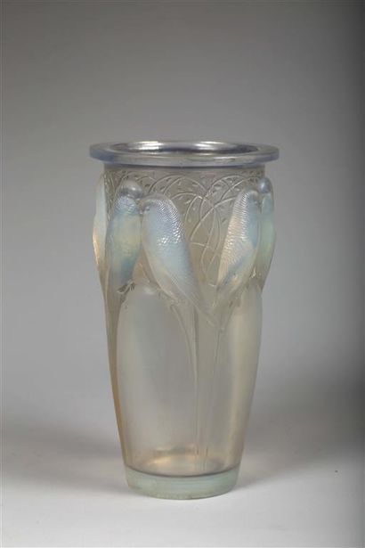 René LALIQUE (1860-1945)
Vase modèle 