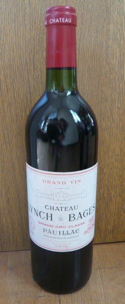 1 bouteille Château Lynch Bages 1982, niveau...
