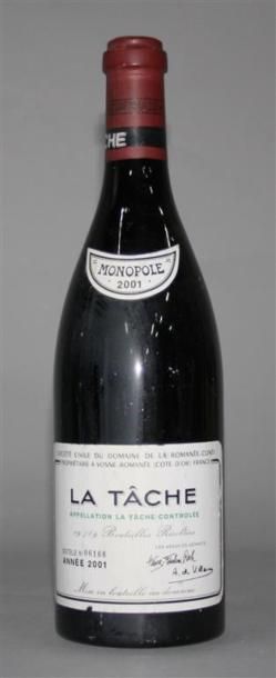 null 1 Bouteille / La Tâche. Domaine de la Romanée Conti 2001.
Étiquette légèrement...
